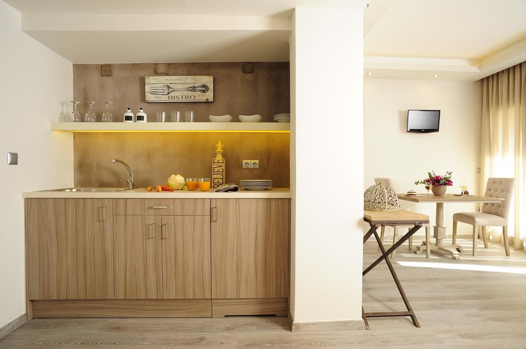 Pepi Boutique (adults Only) Aparthotel 3*